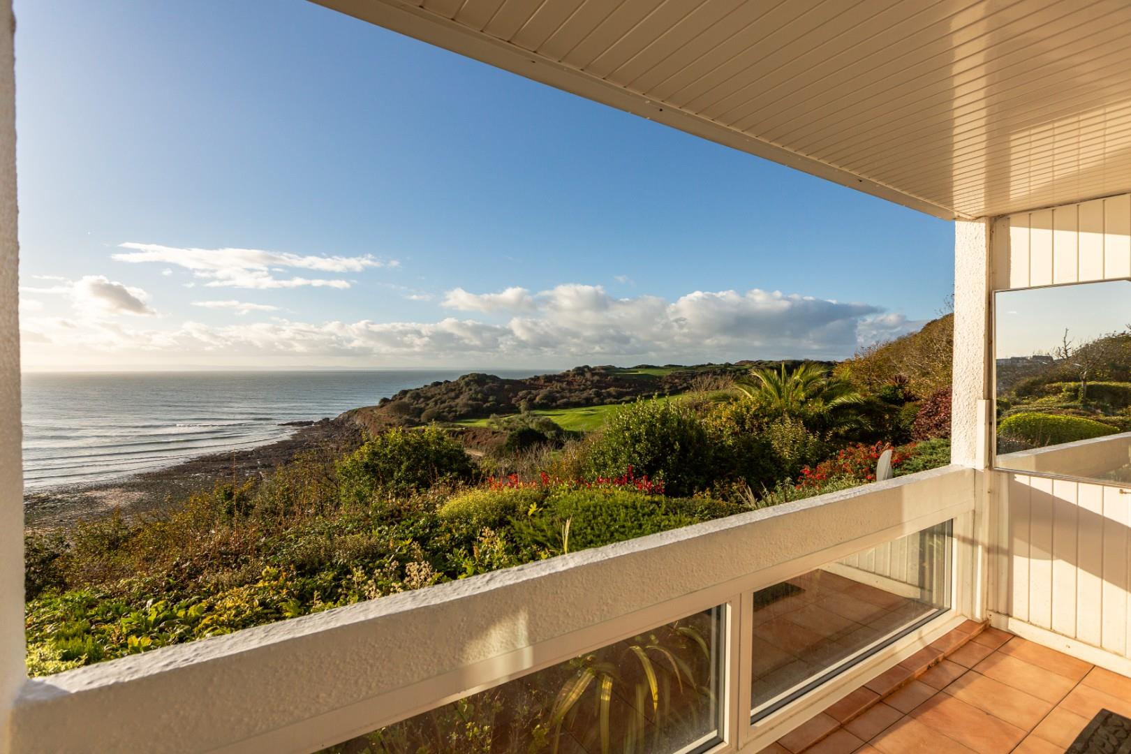 Woodridge court, Langland, Mumbles, Swansea, SA3 4TH
